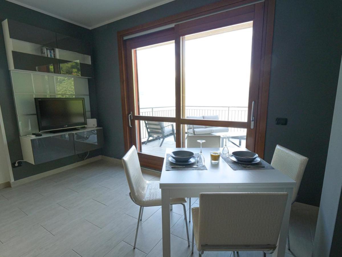 Full Of Colour Apartment Bellano Exterior photo